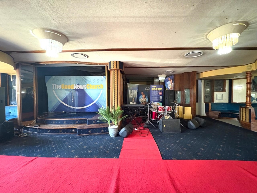 Commercial Property for Sale in Dagbreek Free State